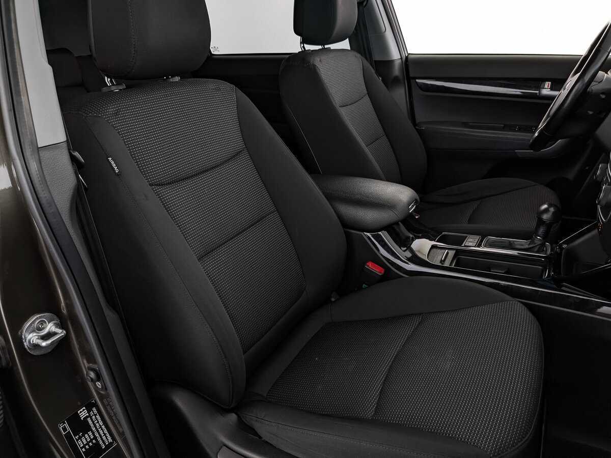 Купить Kia Sorento с пробегом. Фото: #22