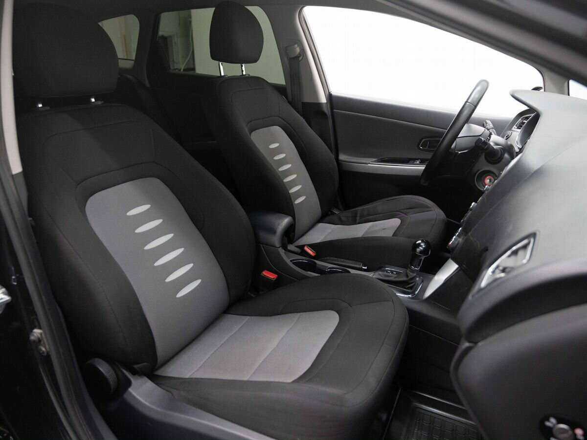 Купить Kia Ceed с пробегом. Фото: #8
