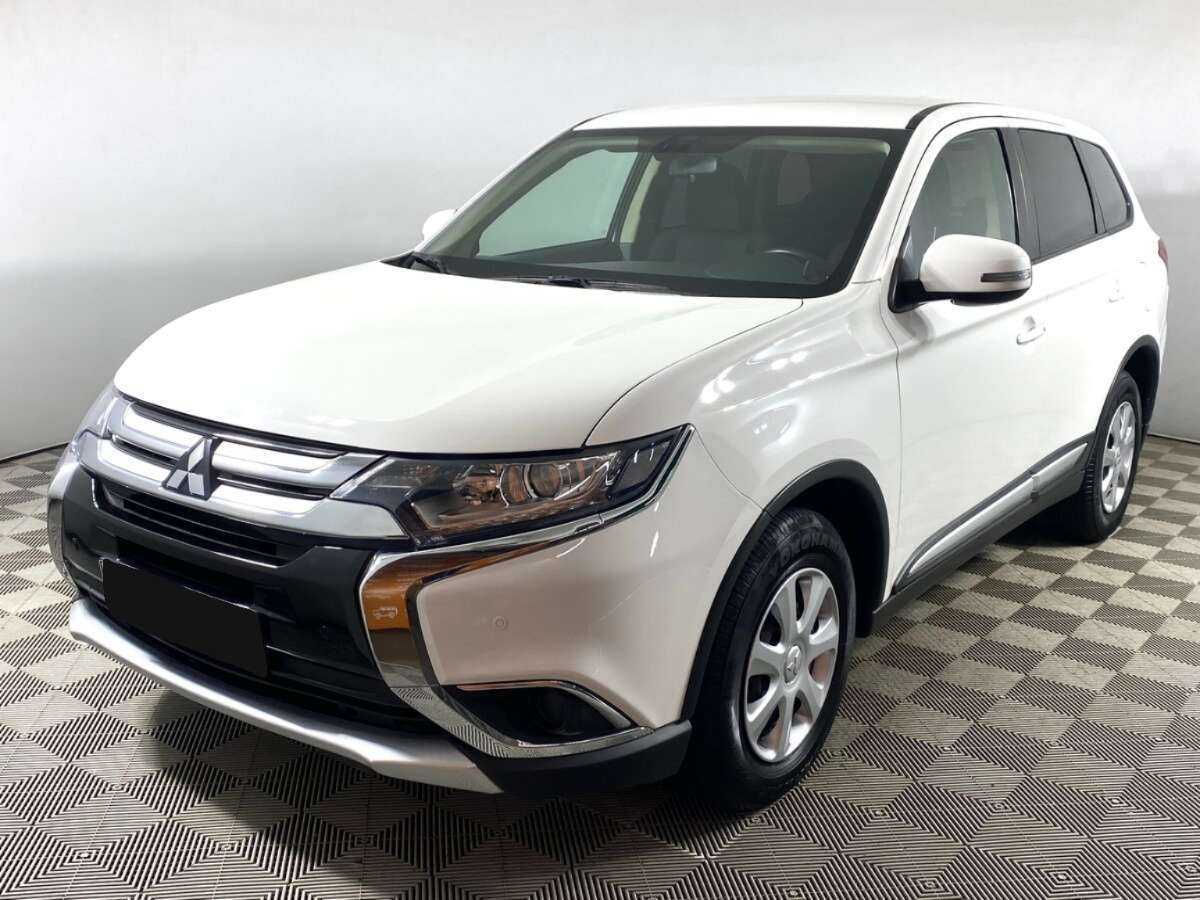 Купить Mitsubishi Outlander с пробегом. Фото: #0