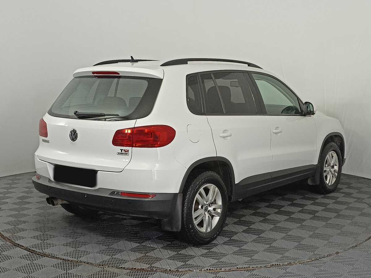 Купить Volkswagen Tiguan с пробегом. Фото: #4