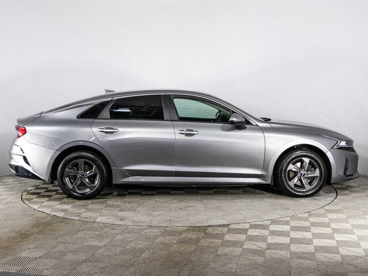 Купить Kia K5 с пробегом. Фото: #3