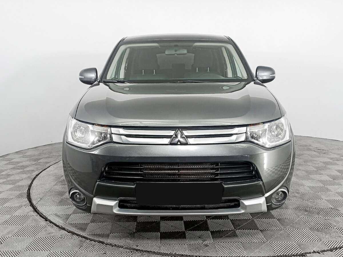 Купить Mitsubishi Outlander с пробегом. Фото: #1