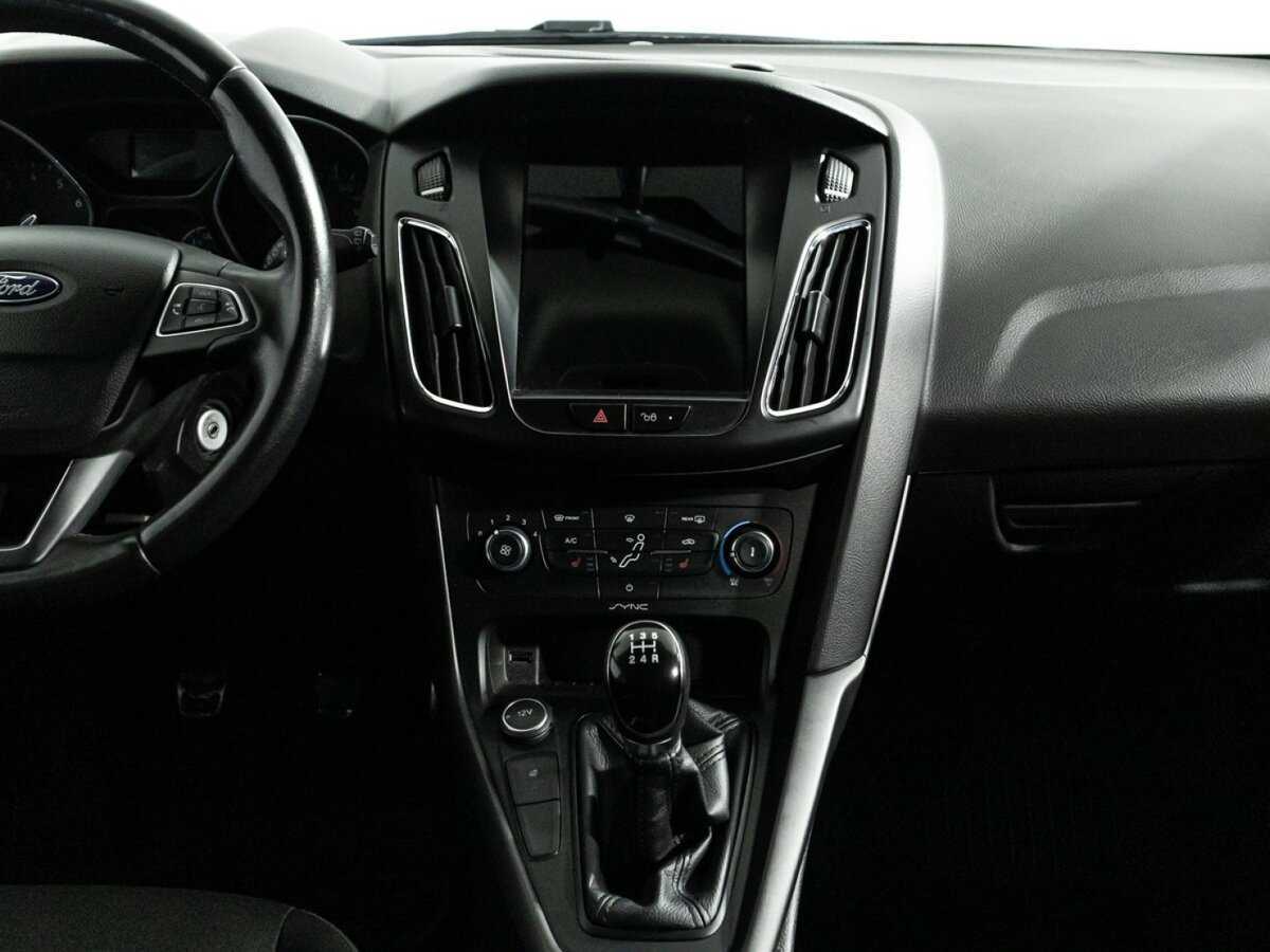 Купить Ford Focus с пробегом. Фото: #13