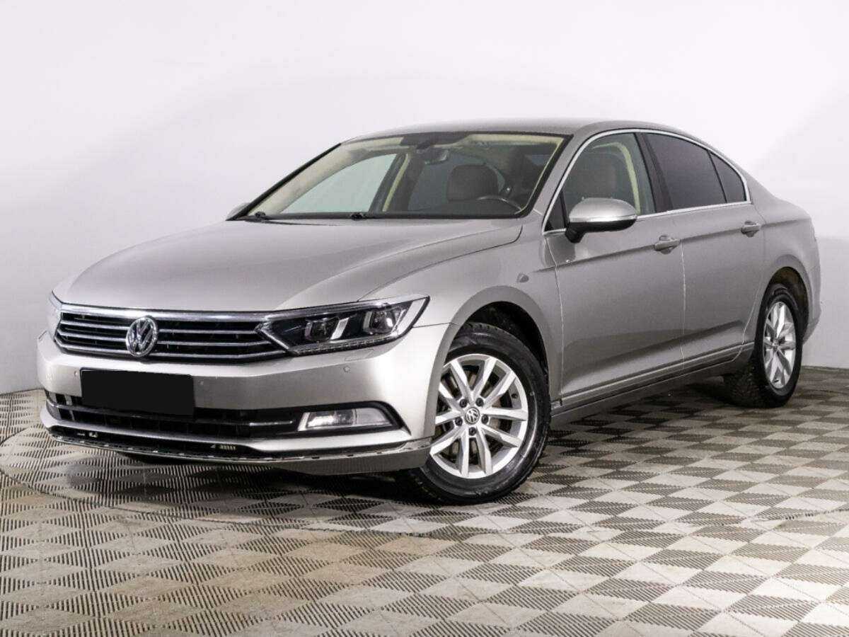 Купить Volkswagen Passat с пробегом. Фото: #0