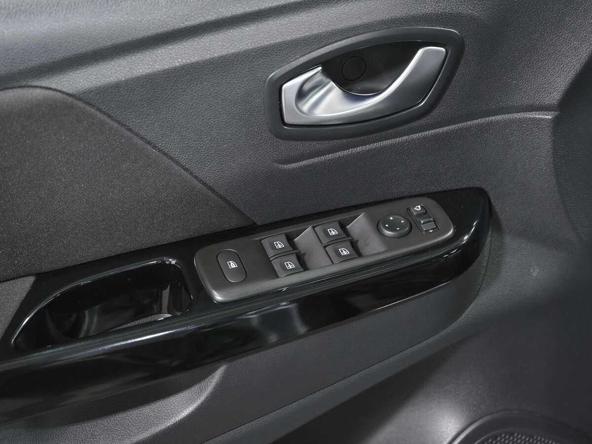 Купить Renault Kaptur с пробегом. Фото: #12