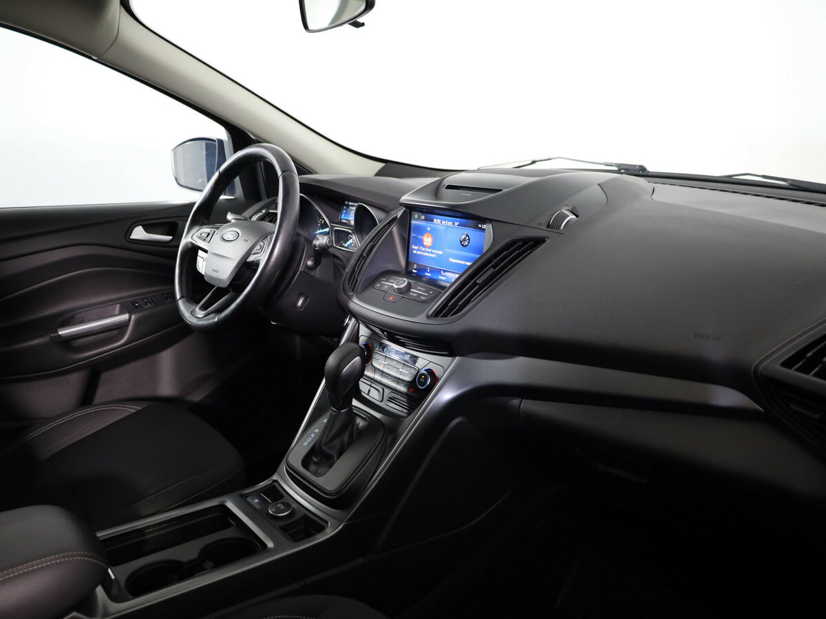 Купить Ford Kuga с пробегом. Фото: #11