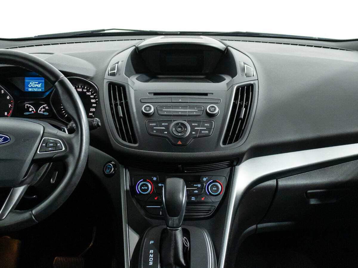 Купить Ford Kuga с пробегом. Фото: #13