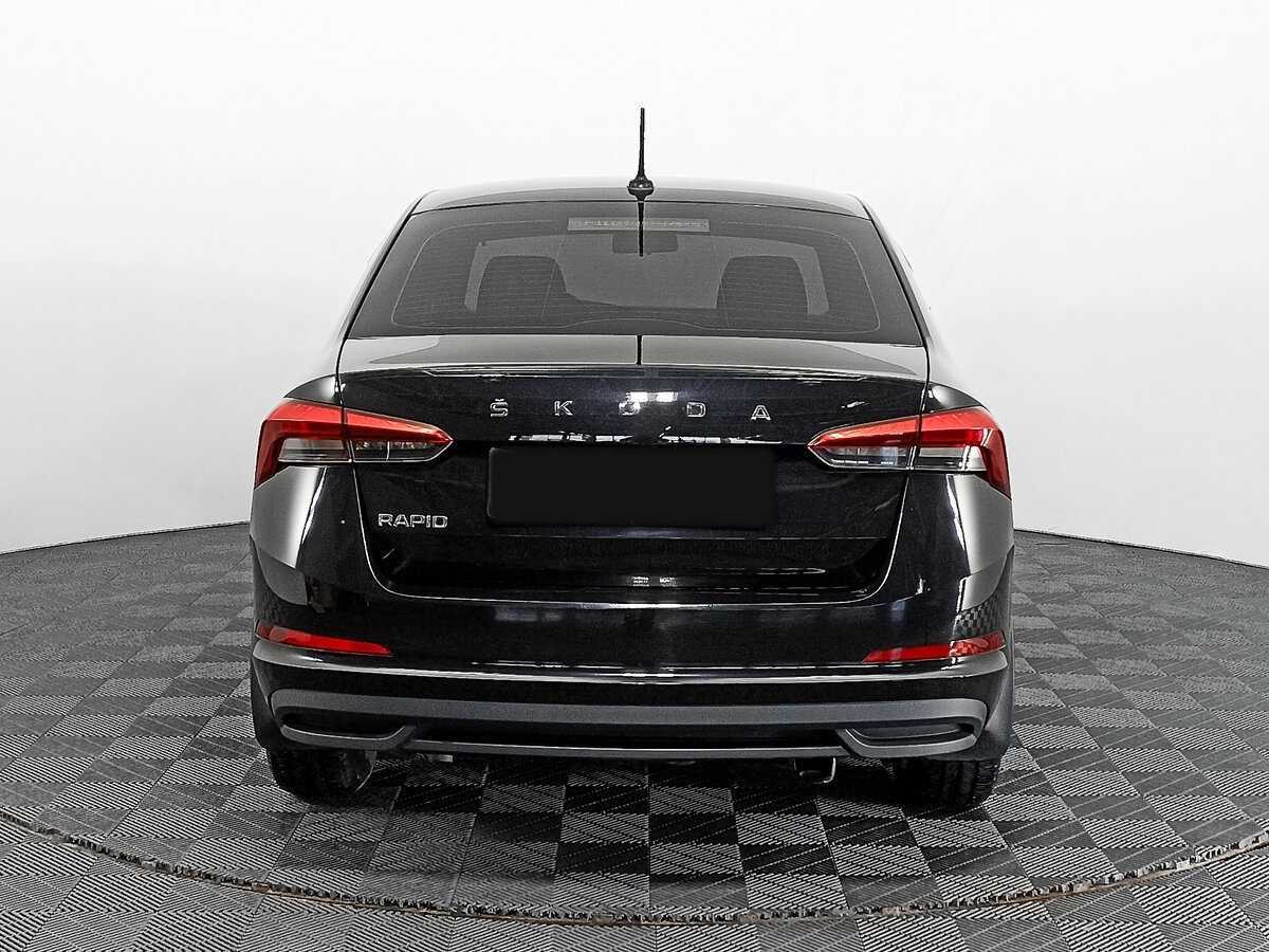 Купить Skoda Rapid с пробегом. Фото: #4