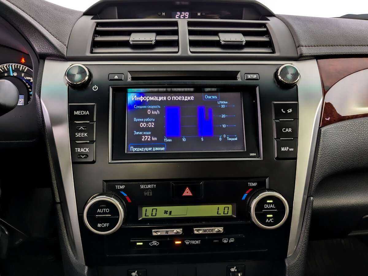 Купить Toyota Camry с пробегом. Фото: #12