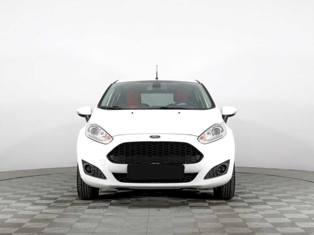 Купить Ford Fiesta с пробегом. Фото: #1