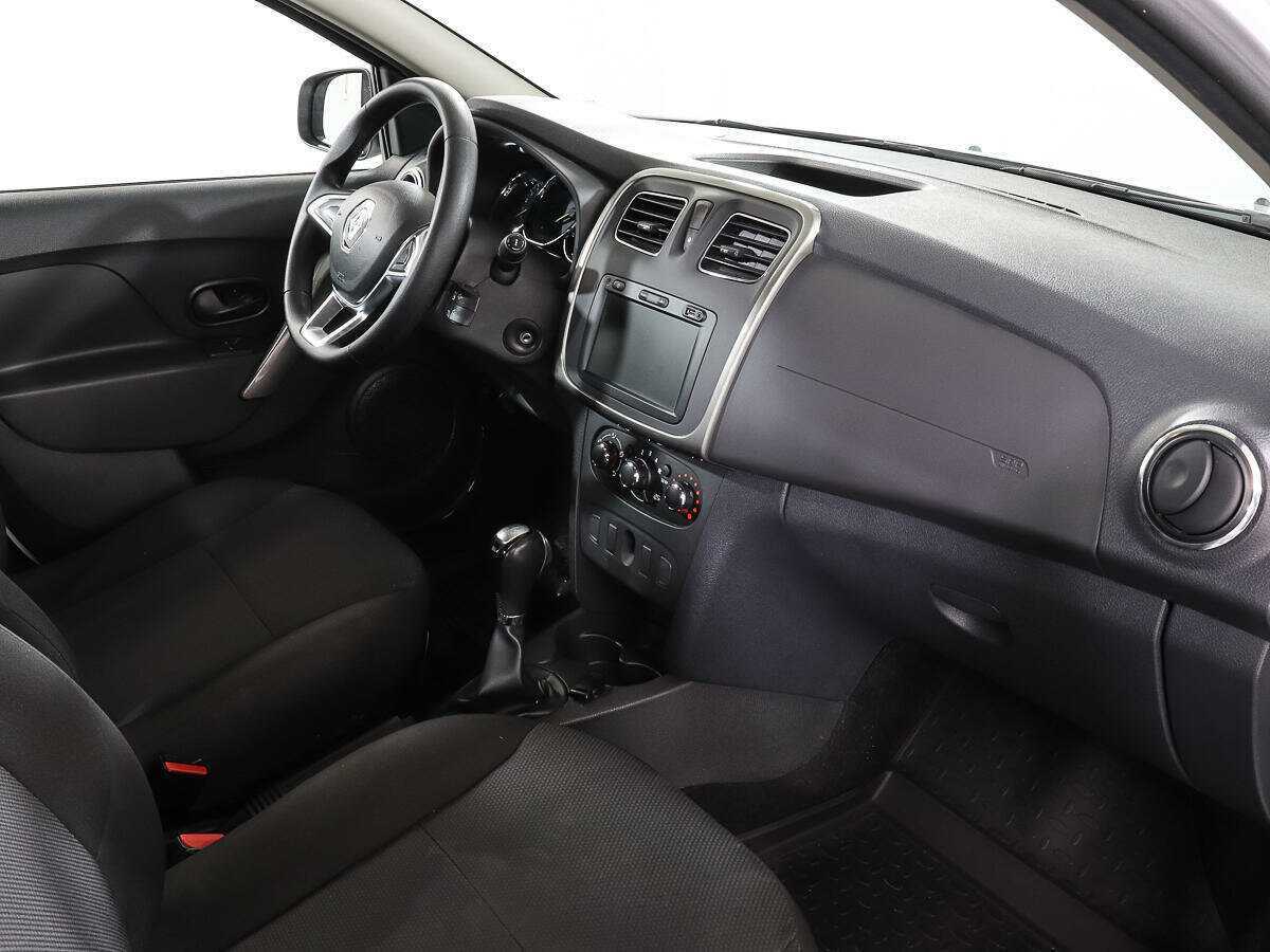 Купить Renault Logan с пробегом. Фото: #8