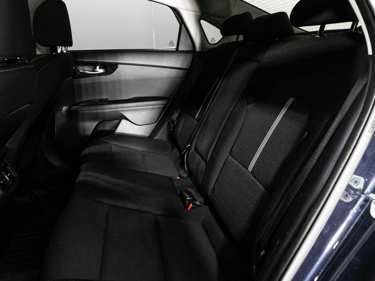 Купить Kia Cerato с пробегом. Фото: #9