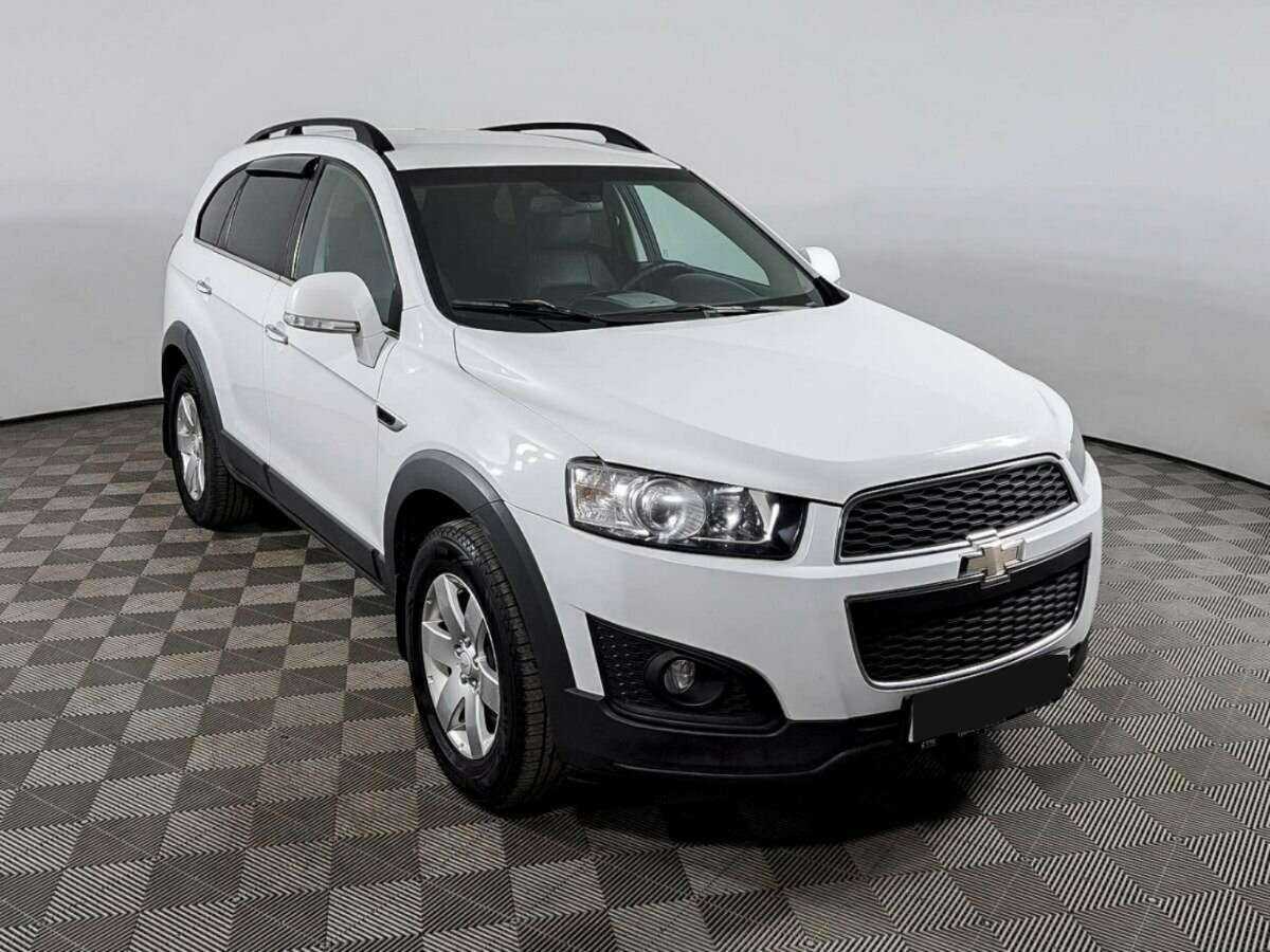 Купить Chevrolet Captiva с пробегом. Фото: #2
