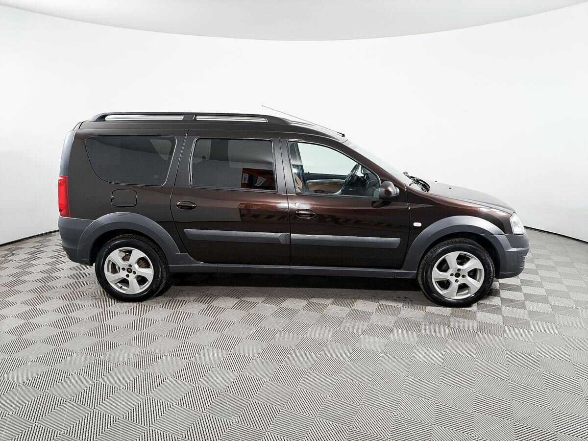 Купить Lada (ВАЗ) Largus с пробегом. Фото: #3