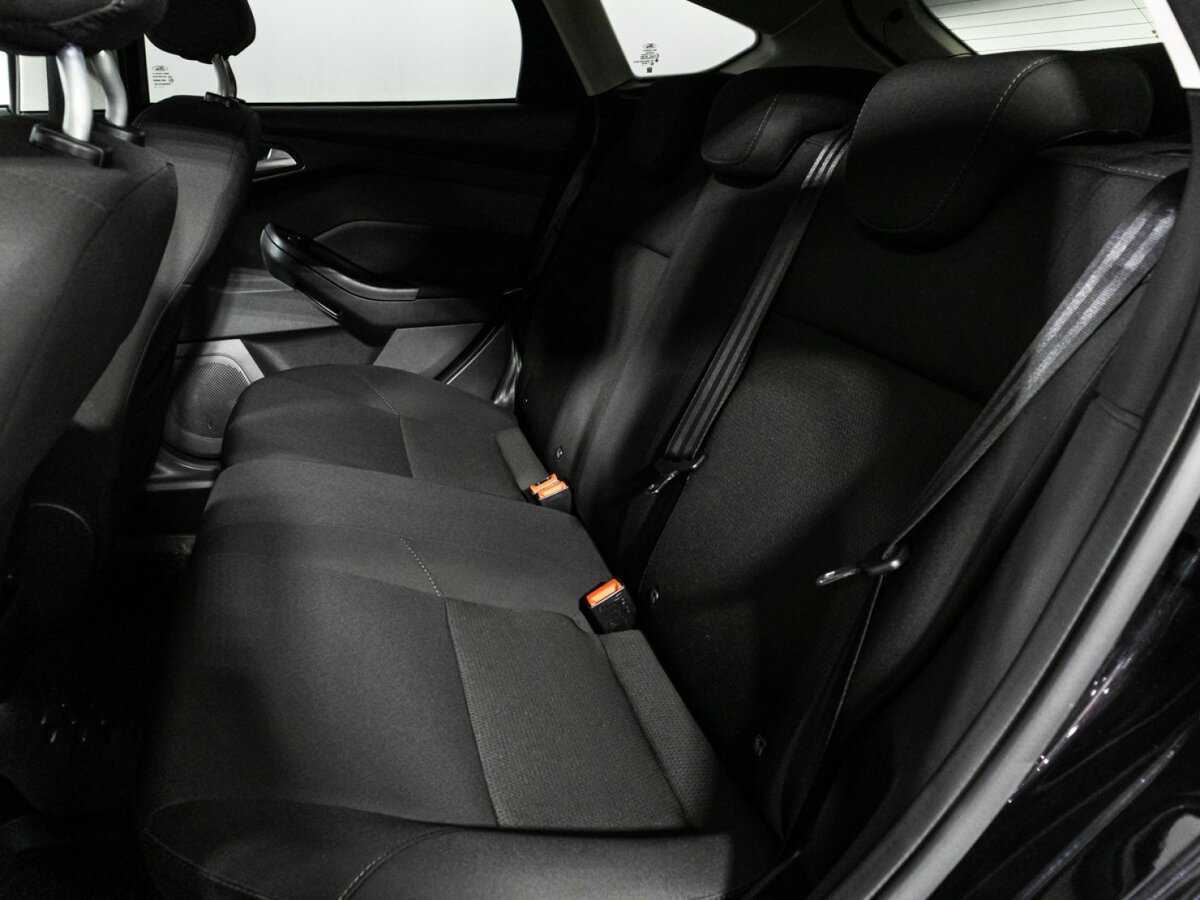 Купить Ford Focus с пробегом. Фото: #9