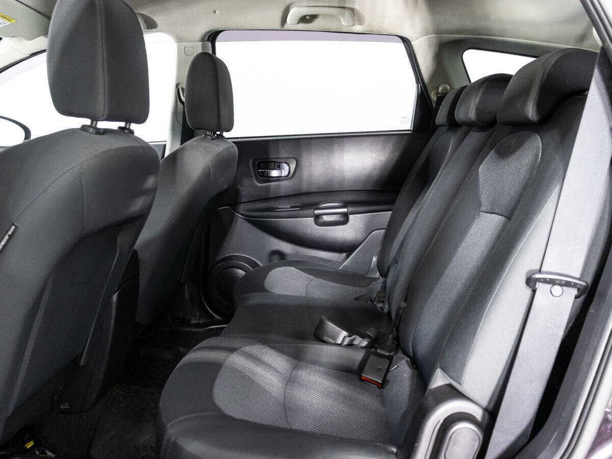 Купить Nissan Qashqai+2 с пробегом. Фото: #9