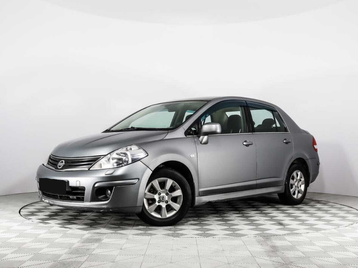 Купить Nissan Tiida с пробегом. Фото: #0