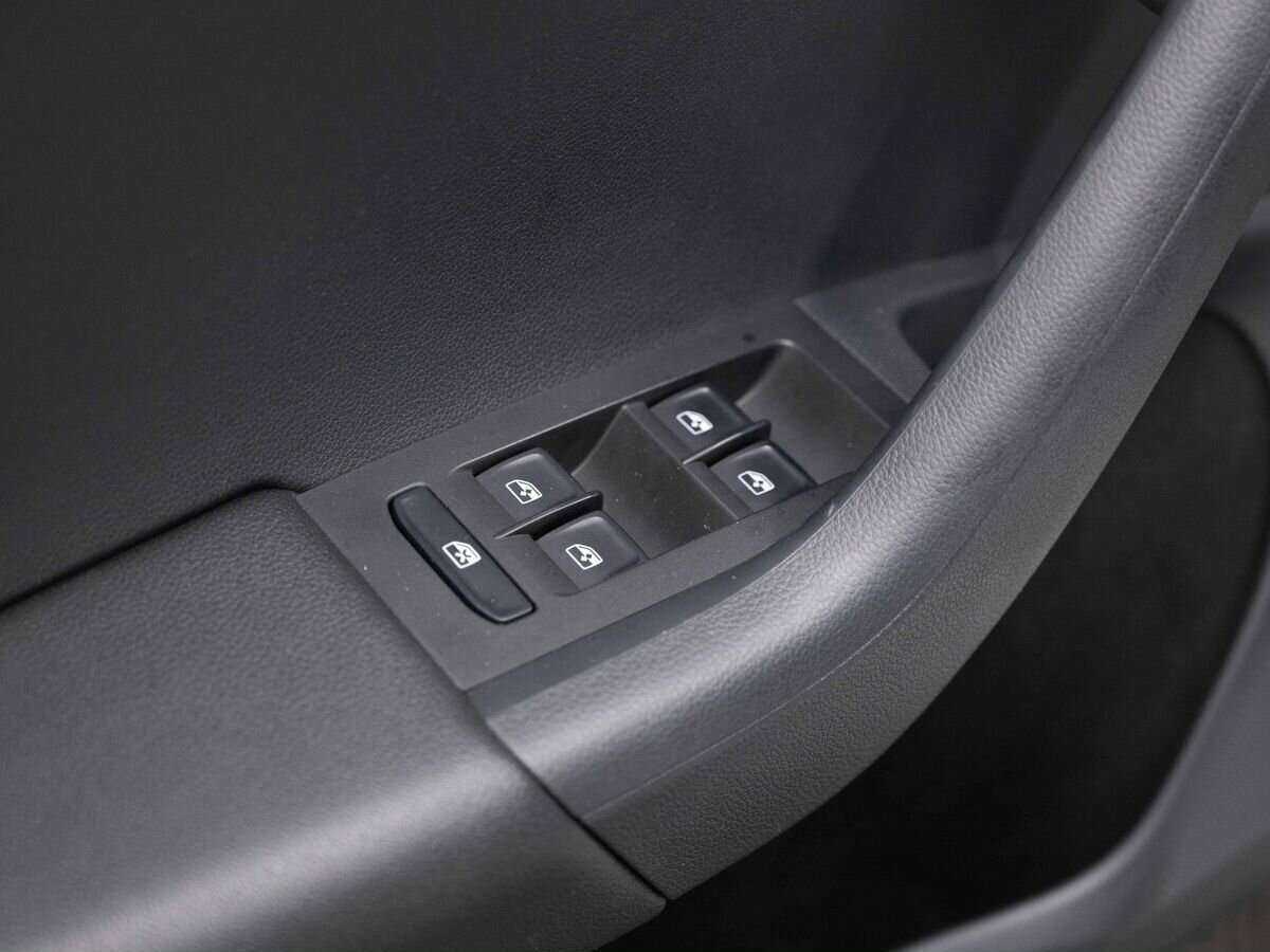 Купить Skoda Octavia с пробегом. Фото: #15