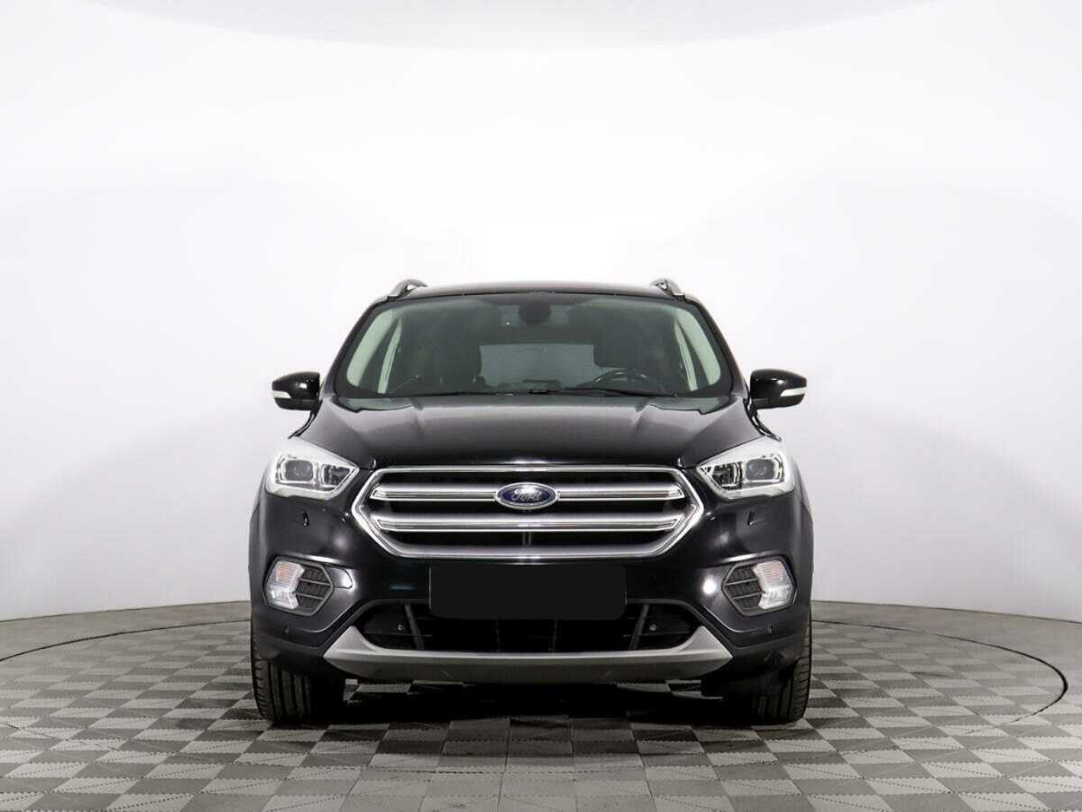 Купить Ford Kuga с пробегом. Фото: #1