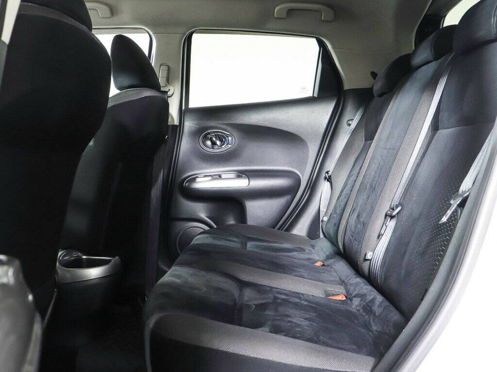 Купить Nissan Juke с пробегом. Фото: #10