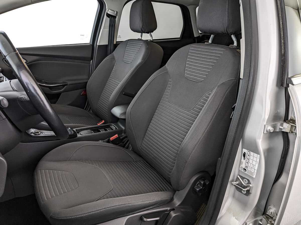 Купить Ford Focus с пробегом. Фото: #19
