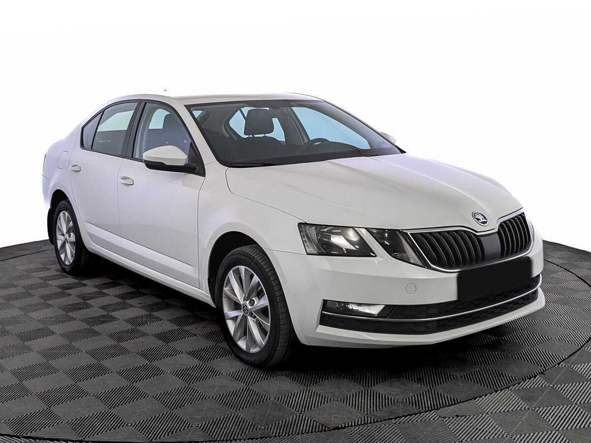 Купить Skoda Octavia с пробегом. Фото: #2