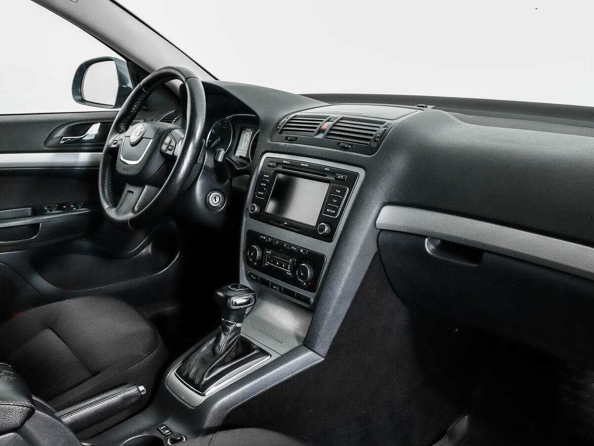 Купить Skoda Octavia с пробегом. Фото: #10