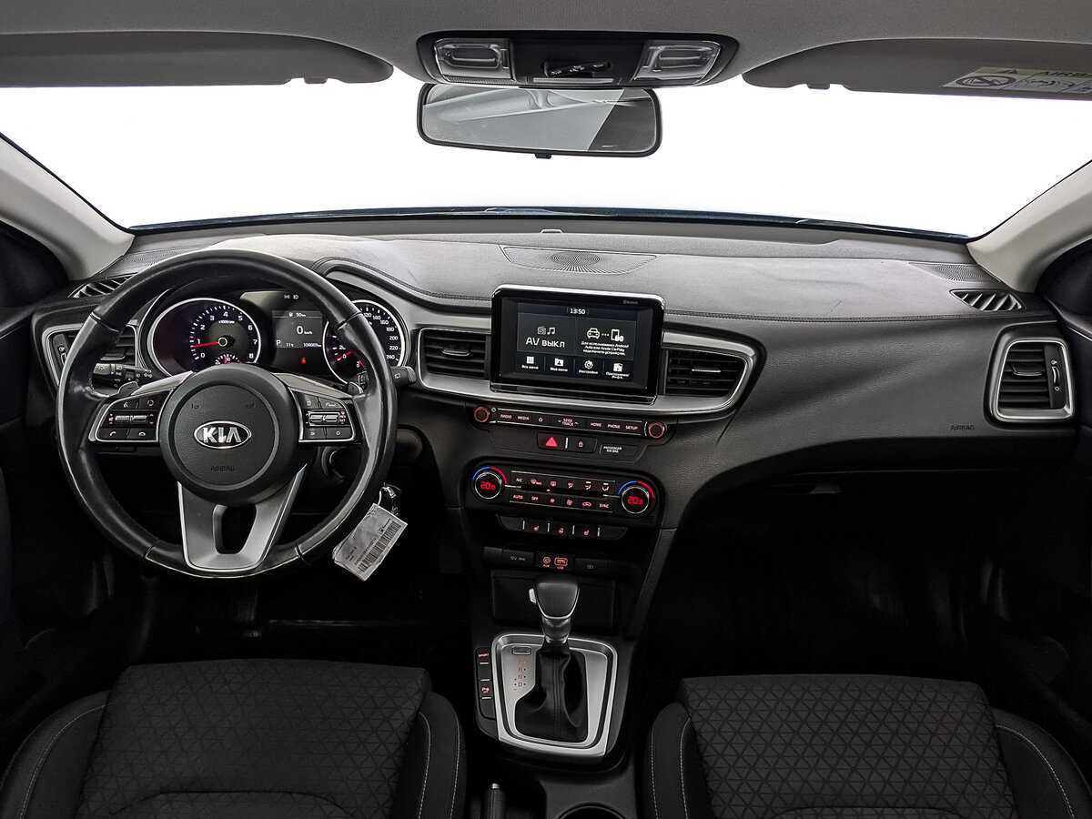 Купить Kia Ceed с пробегом. Фото: #13