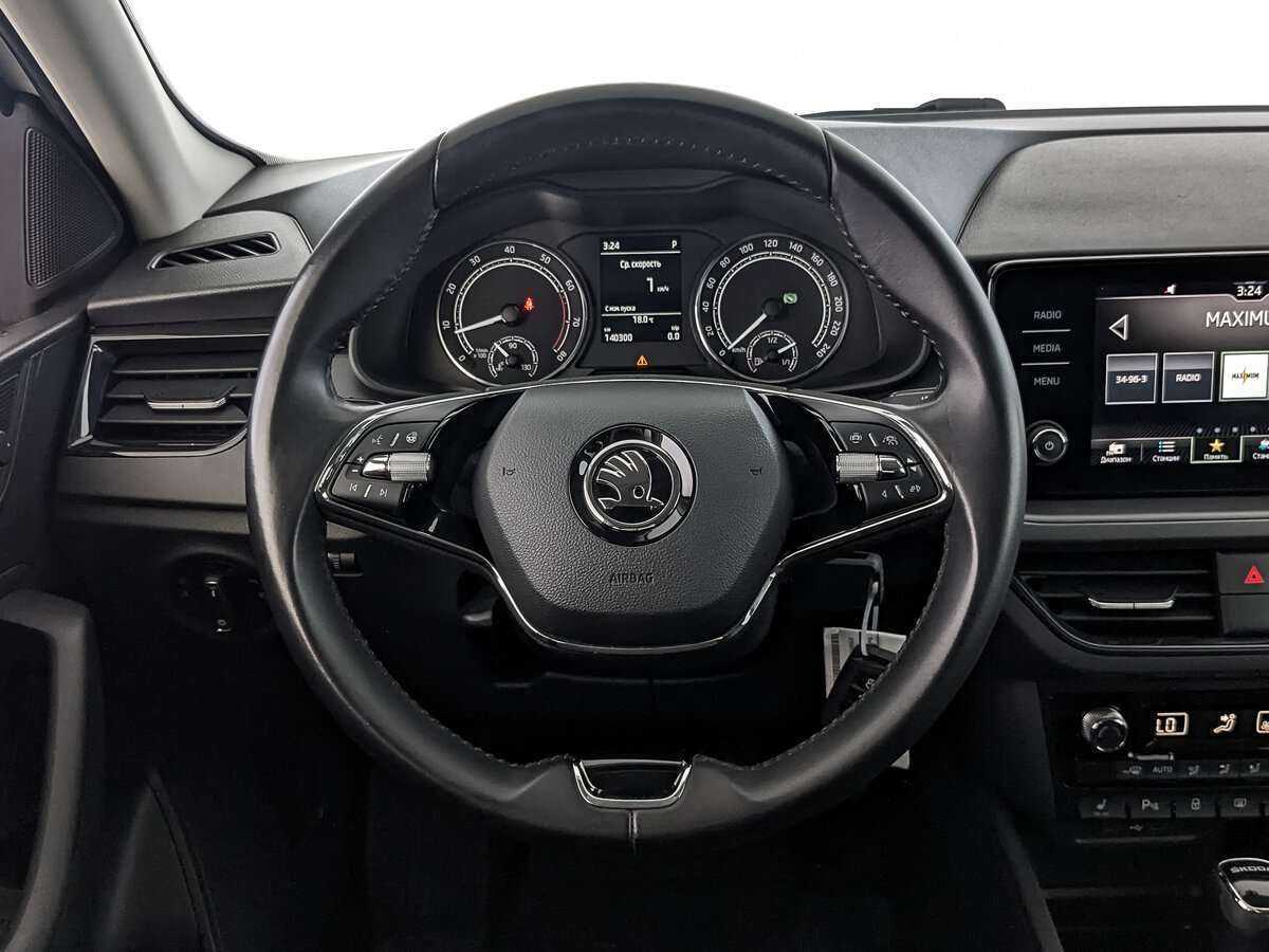 Купить Skoda Rapid с пробегом. Фото: #17