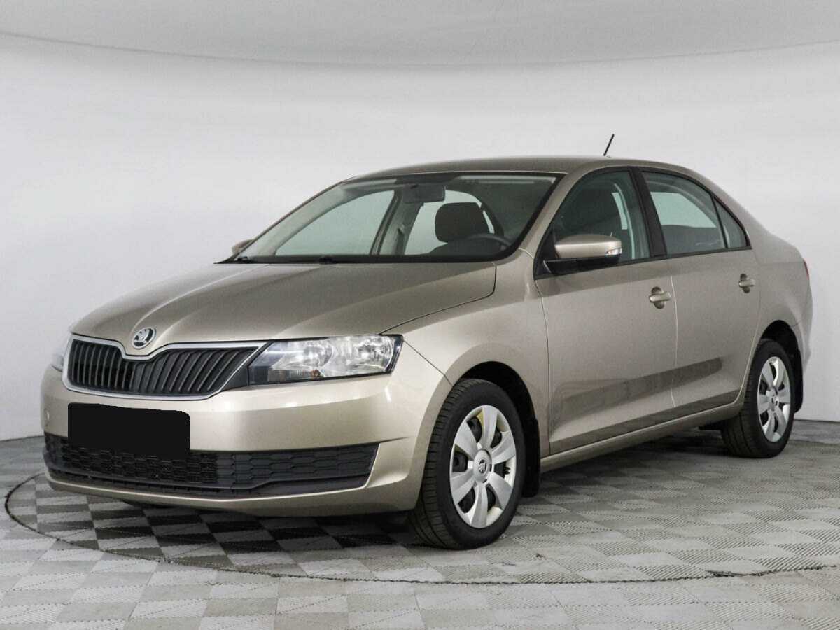 Купить Skoda Rapid с пробегом. Посмотреть фото
