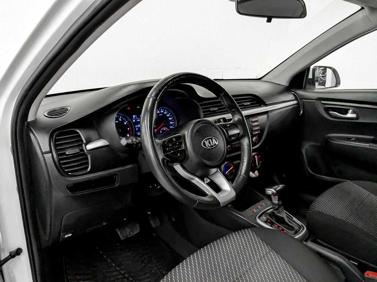 Купить Kia Rio с пробегом. Фото: #15