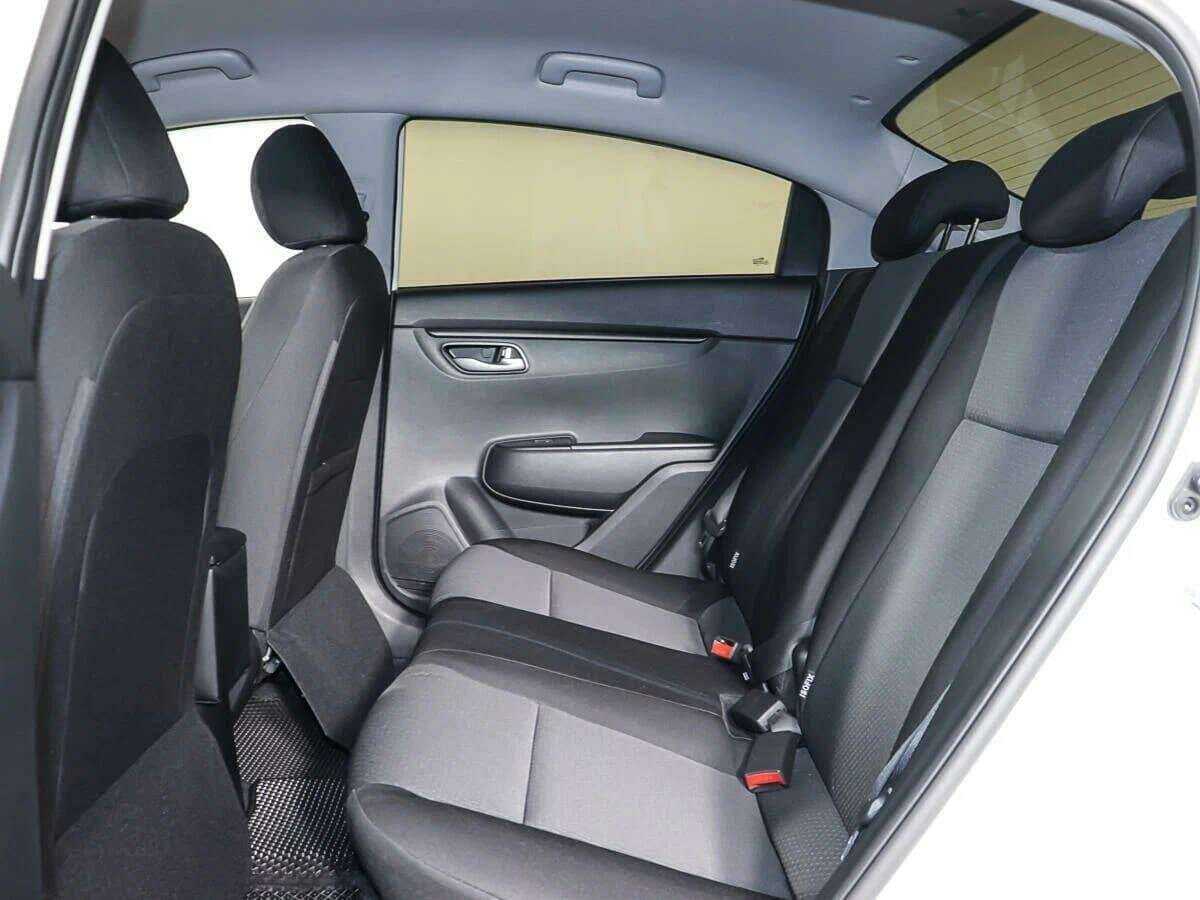 Купить Kia Rio с пробегом. Фото: #12