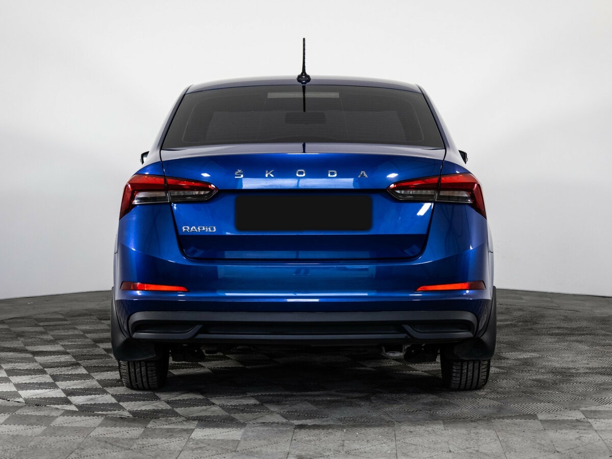 Купить Skoda Rapid с пробегом. Фото: #4