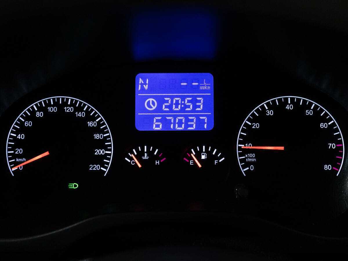 Купить Chery Tiggo (T11) с пробегом. Фото: #11