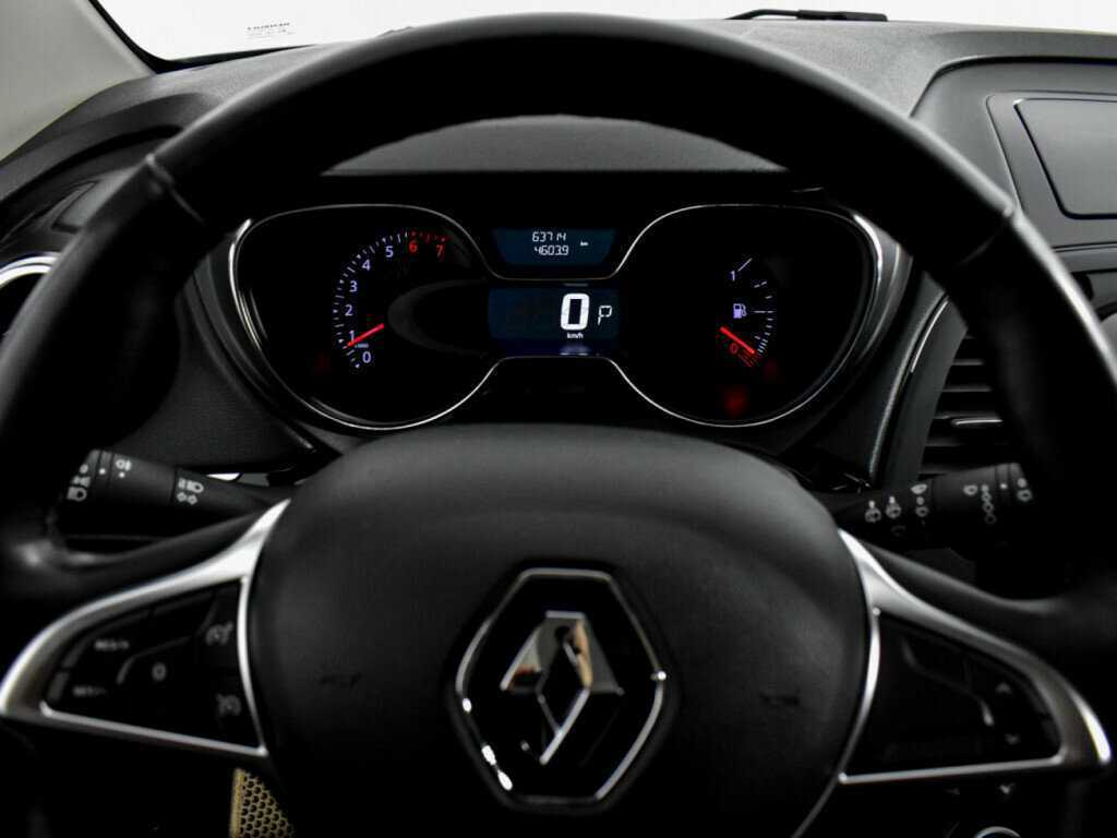 Купить Renault Kaptur с пробегом. Фото: #13