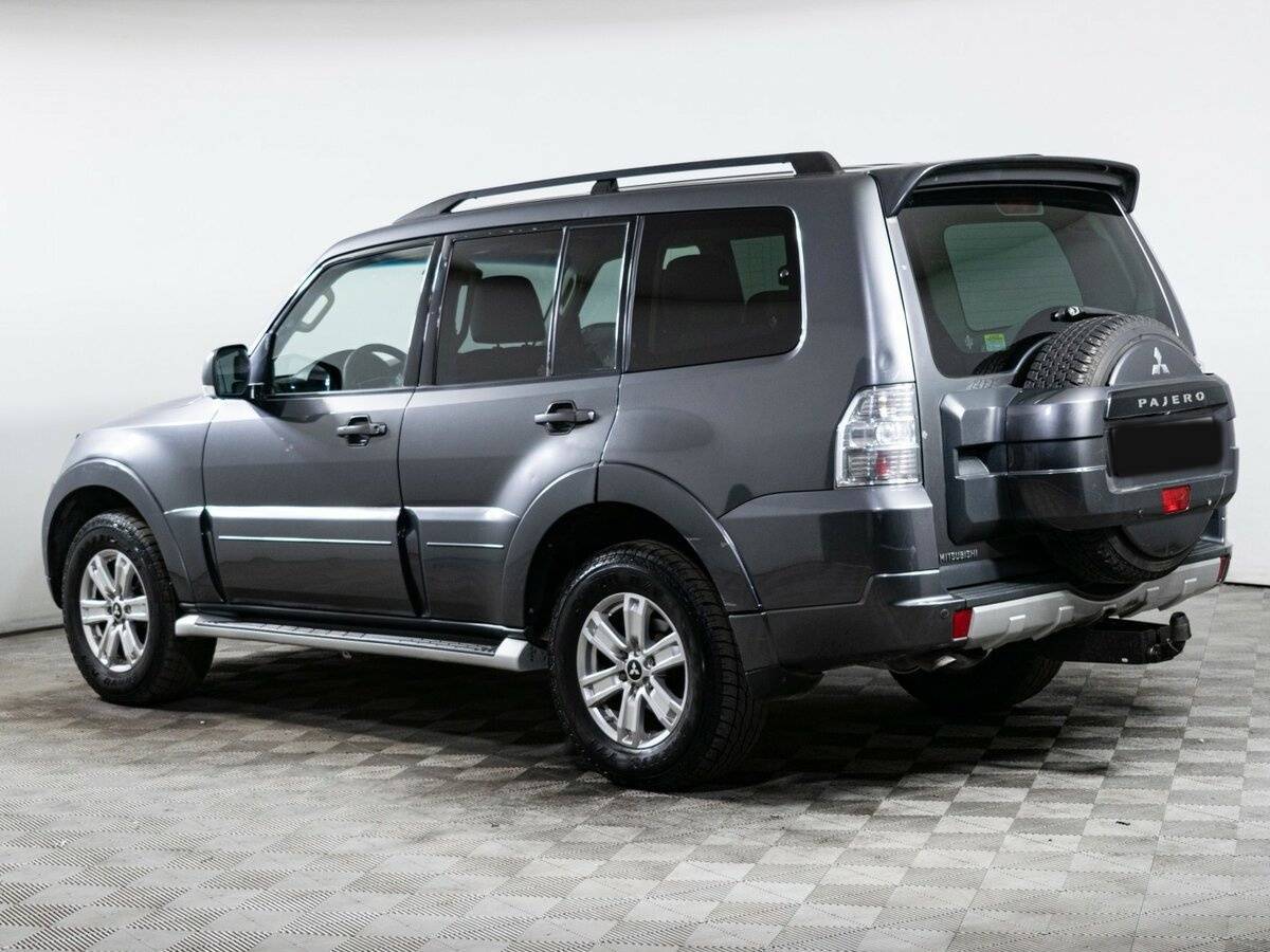 Купить Mitsubishi Pajero с пробегом. Фото: #6
