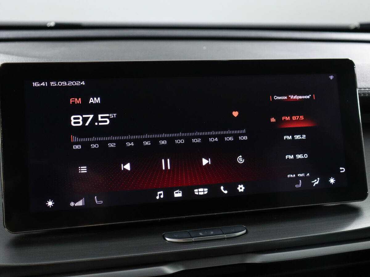 Купить Geely Coolray с пробегом. Фото: #17