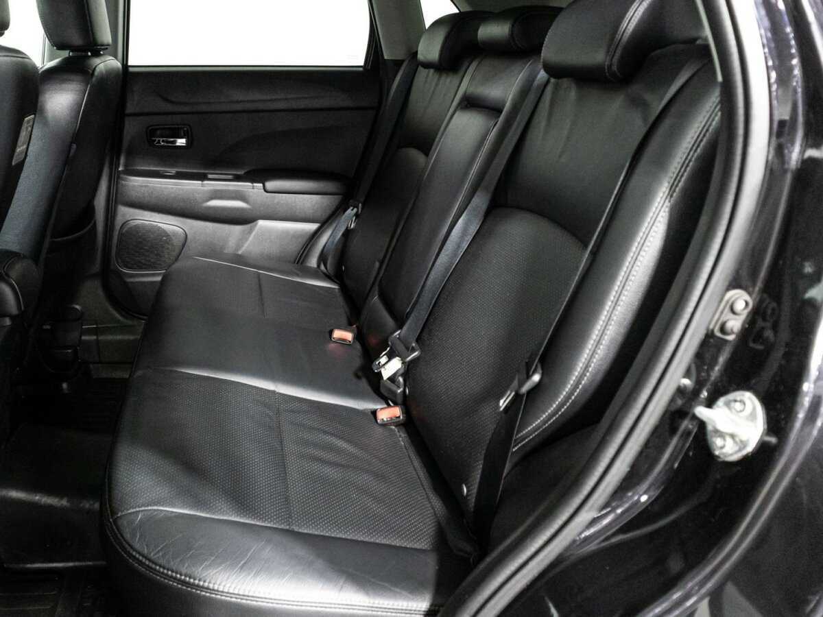 Купить Mitsubishi ASX с пробегом. Фото: #9