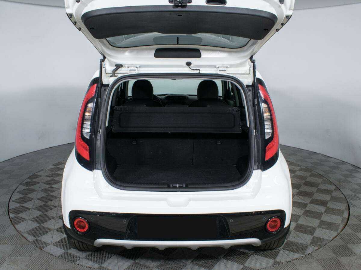 Купить Kia Soul с пробегом. Фото: #18