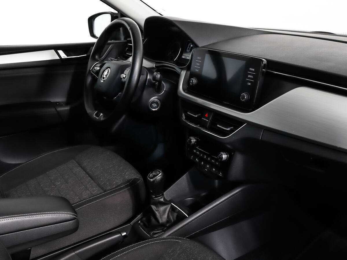 Купить Skoda Rapid с пробегом. Фото: #11