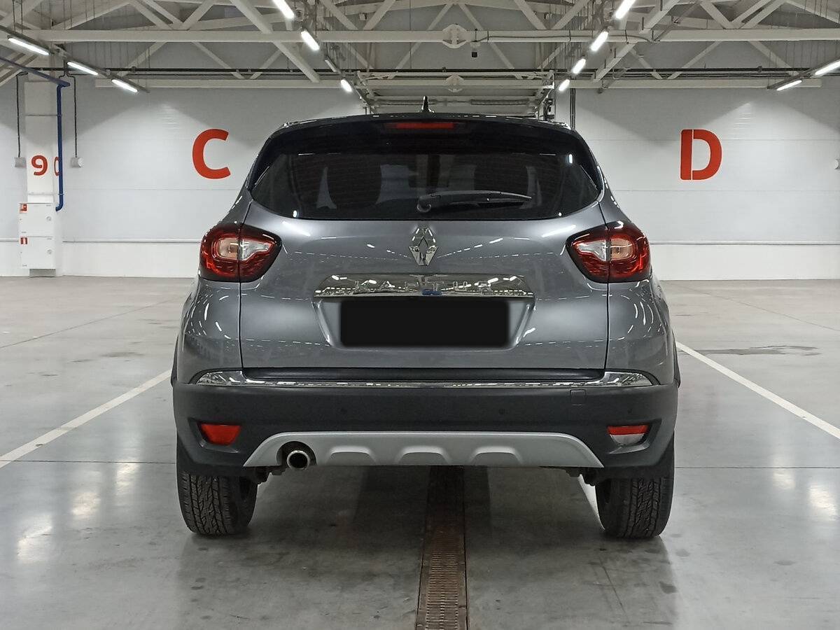 Купить Renault Kaptur с пробегом. Фото: #5