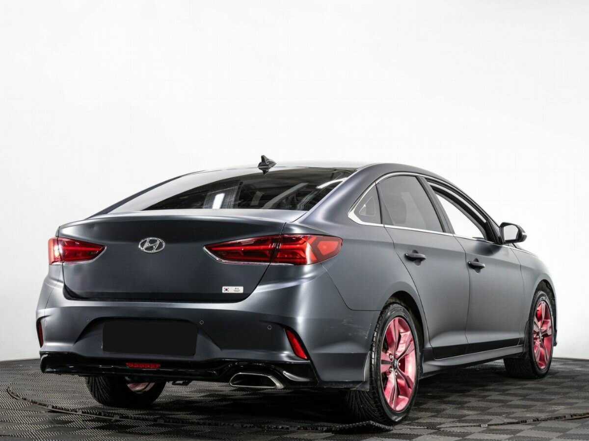 Купить Hyundai Sonata с пробегом. Фото: #3