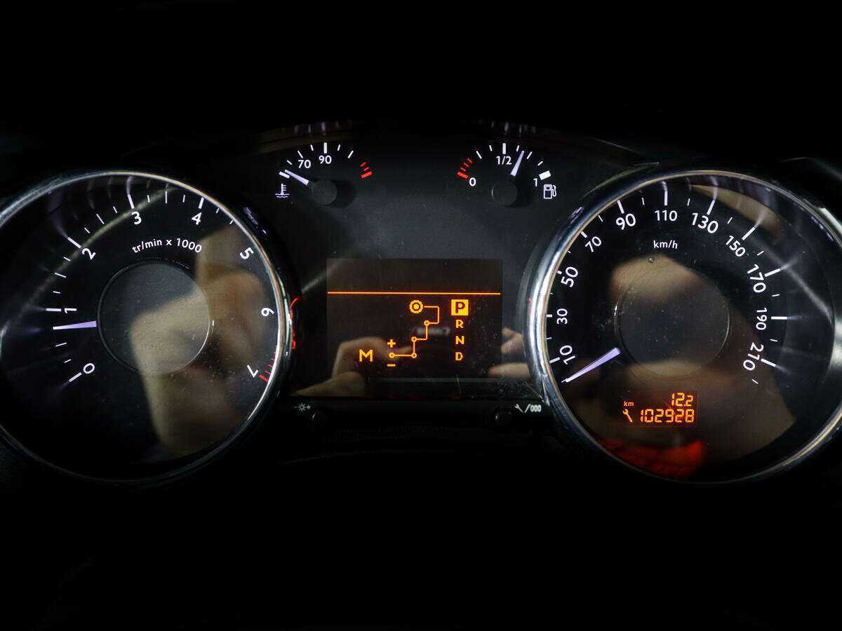 Купить Peugeot 3008 с пробегом. Фото: #8