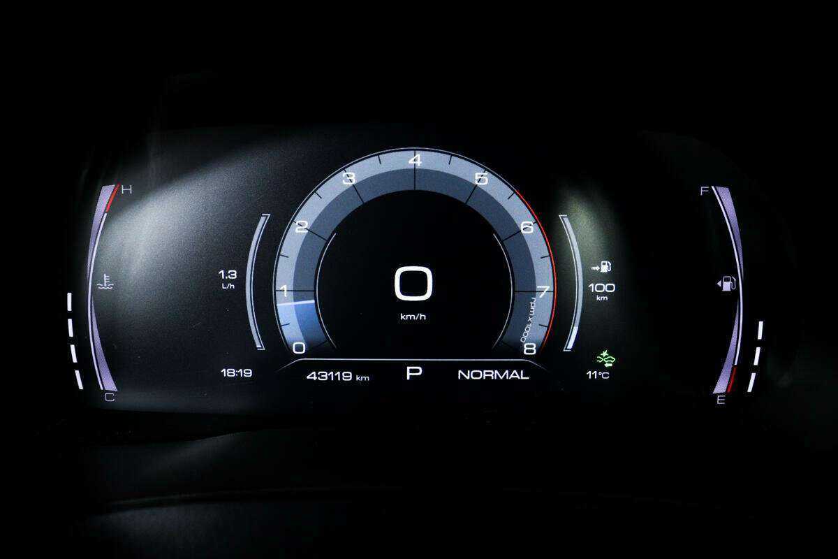 Купить Haval F7 с пробегом. Фото: #9