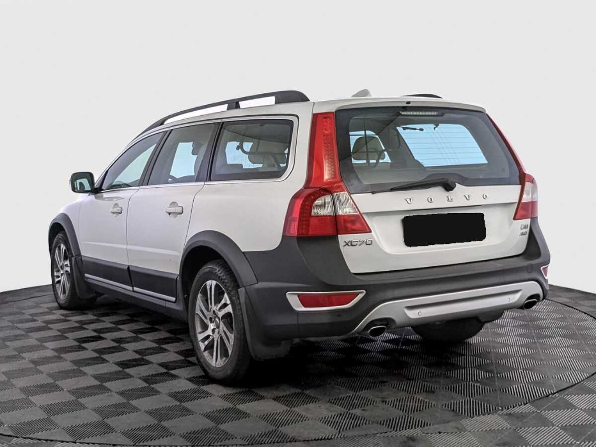 Купить Volvo XC70 с пробегом. Фото: #6