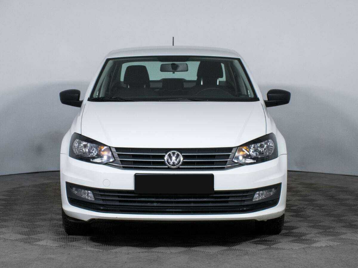 Купить Volkswagen Polo с пробегом. Фото: #1