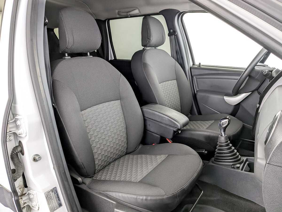 Купить Lada (ВАЗ) Largus с пробегом. Фото: #20