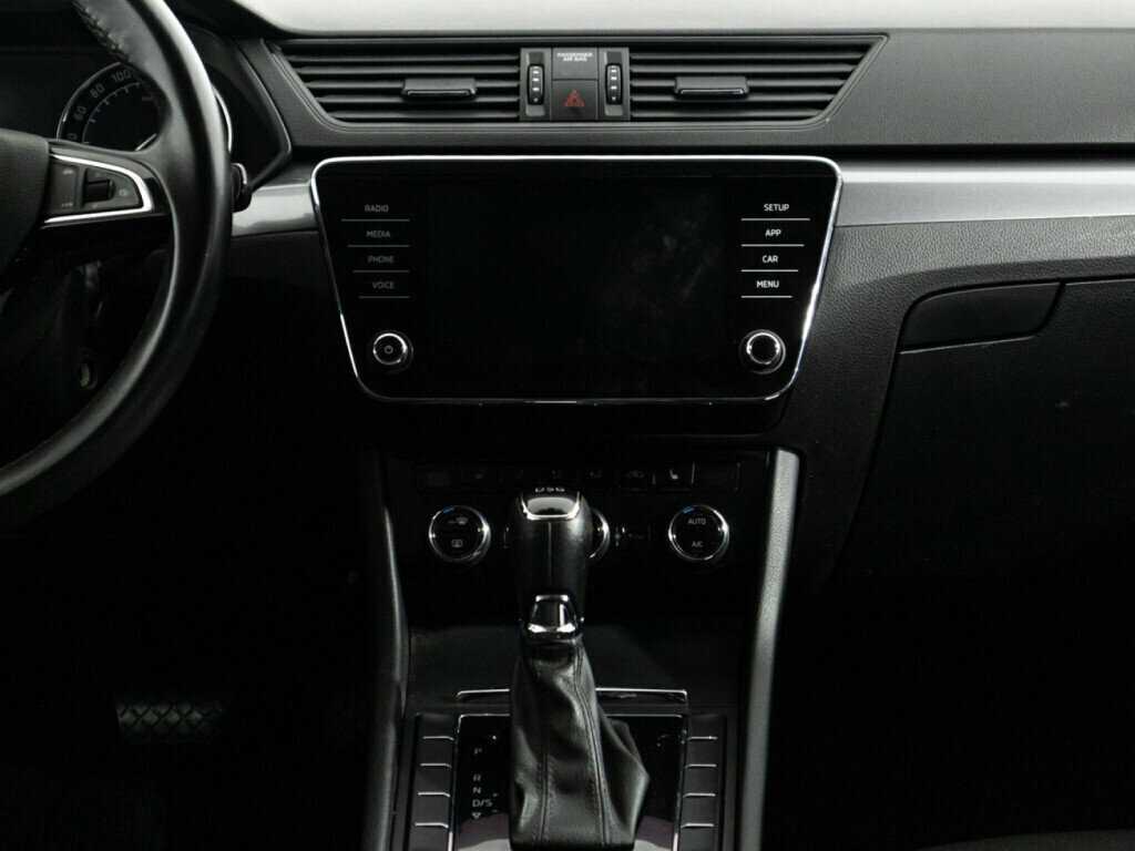 Купить Skoda Superb с пробегом. Фото: #11