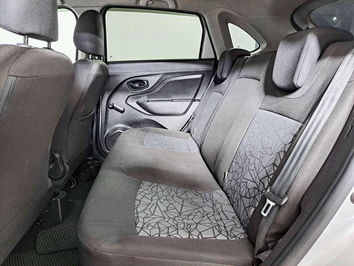 Купить Lada (ВАЗ) XRAY с пробегом. Фото: #9