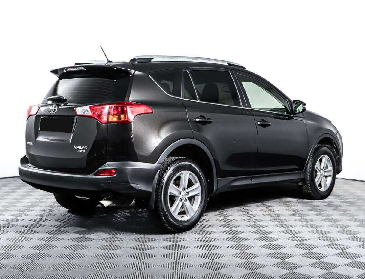 Купить Toyota RAV4 с пробегом. Фото: #4